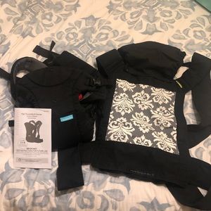 2 Infantino Baby Carriers